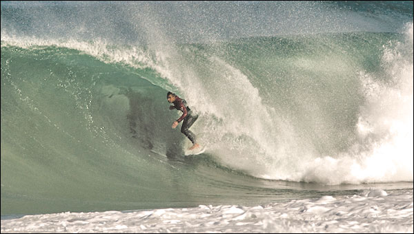 Patrick Beven : Une icône du surf 